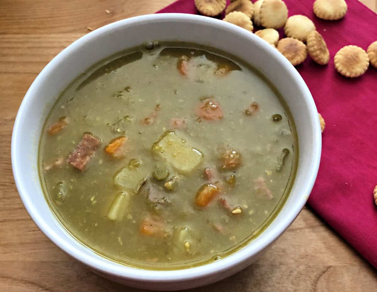 split pea soup ready to eat.