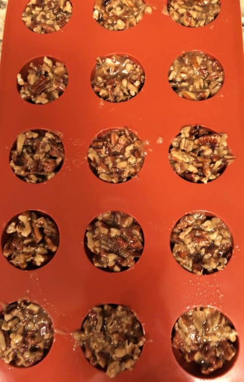 keto pecan clusters in molds