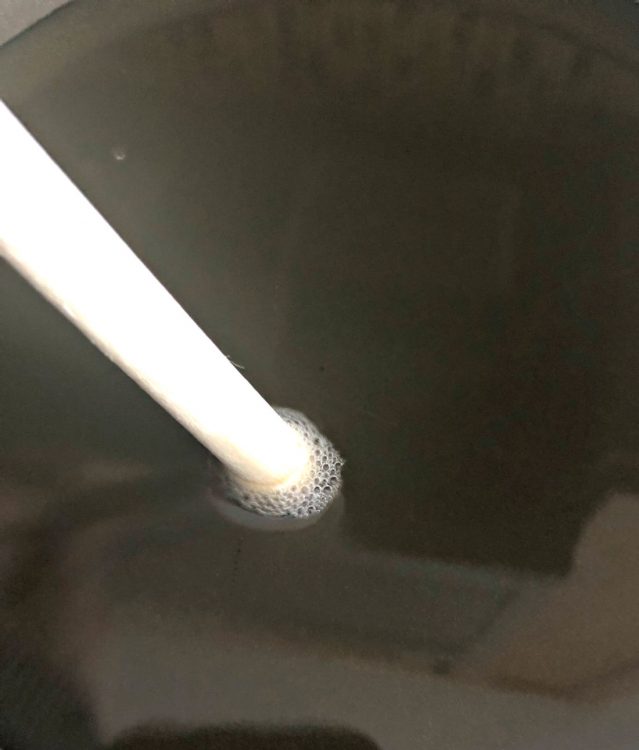 spoon testing hot oil