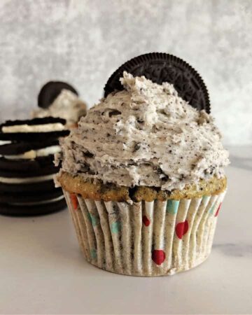 cupcake decorated with Oreo buttercream frosting