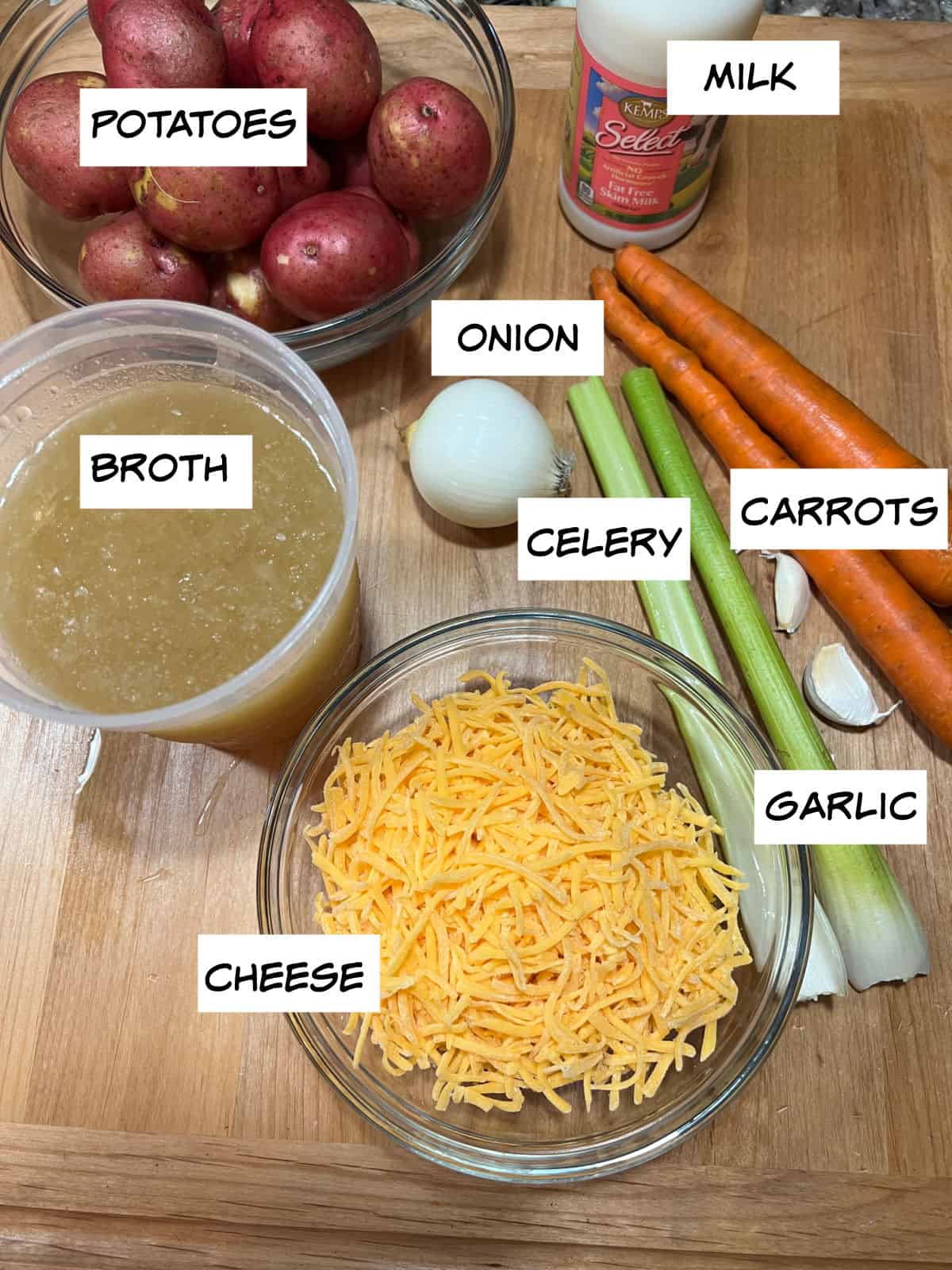 ingredients: potatoes, milk, broth, onion, celery, carrot, garlic, cheese.