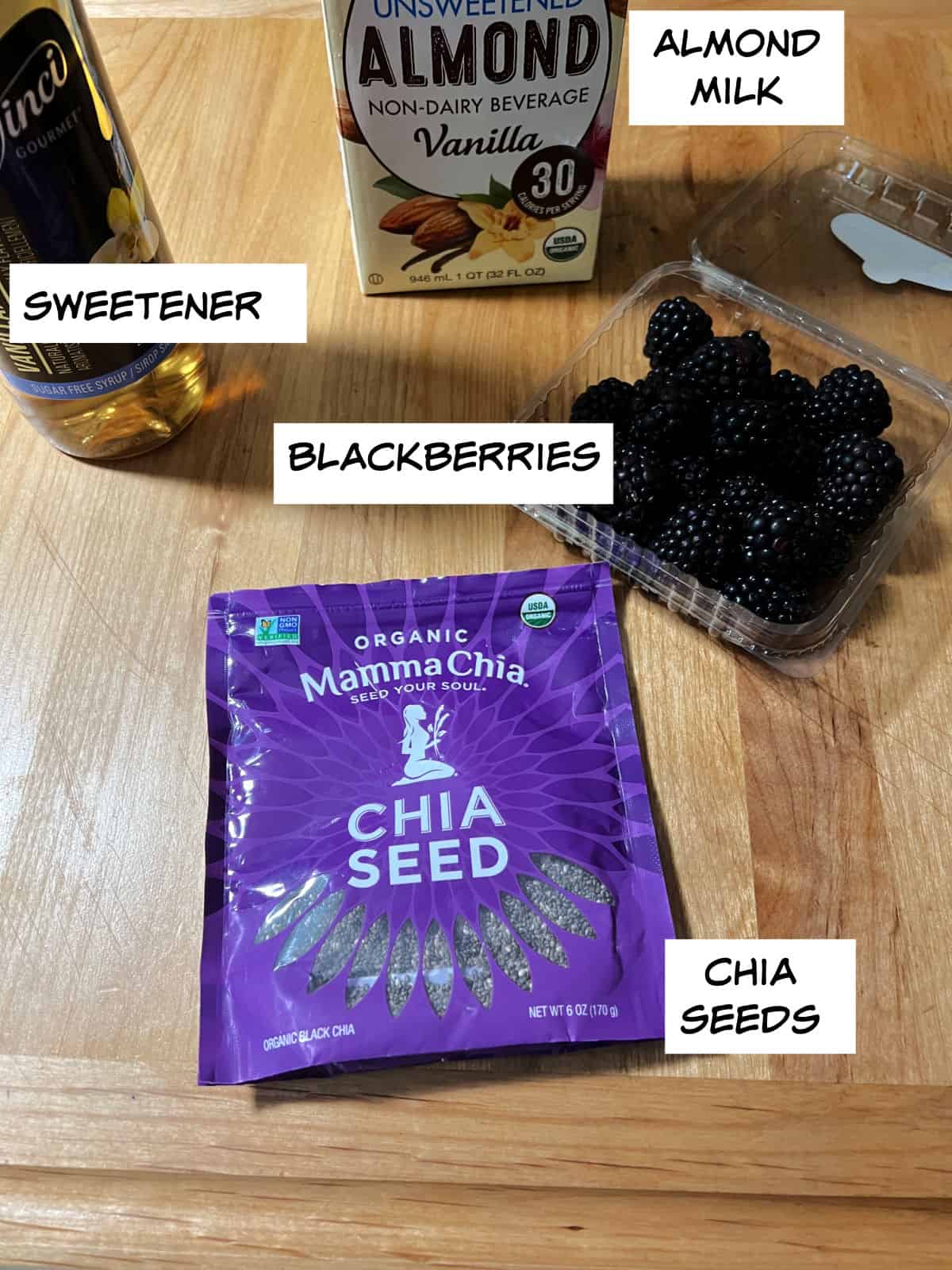 Ingredients: almond milk, blackberries, chia seeds, and sweetener