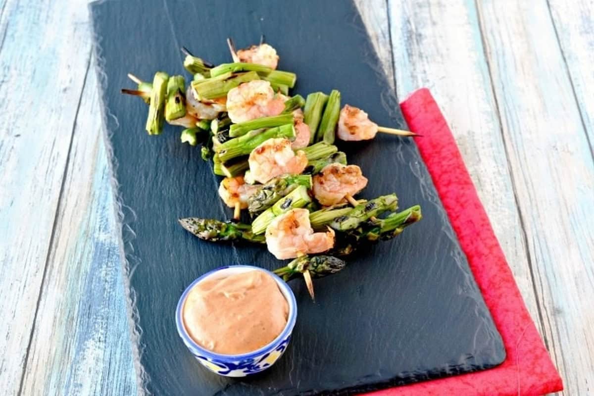 Asparagus And Shrimp Kabobs With Bang Bang Sauce