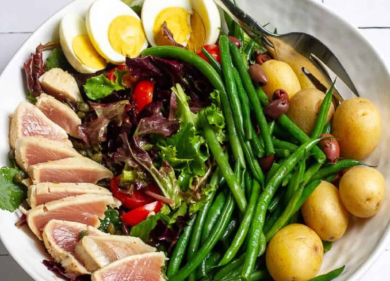 Seared Tuna Niçoise Salad.