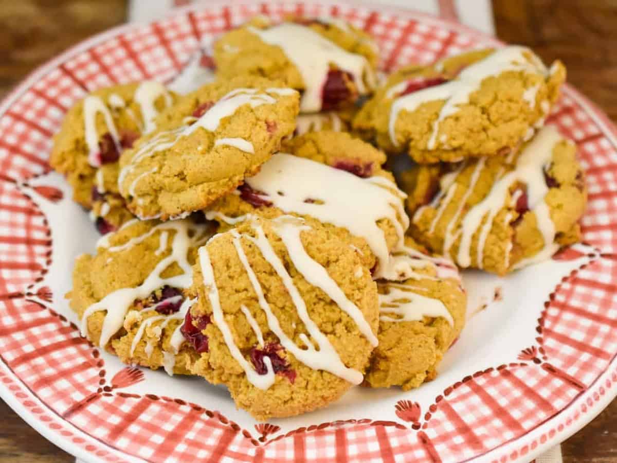 Keto Pumpkin Cranberry Cookies.