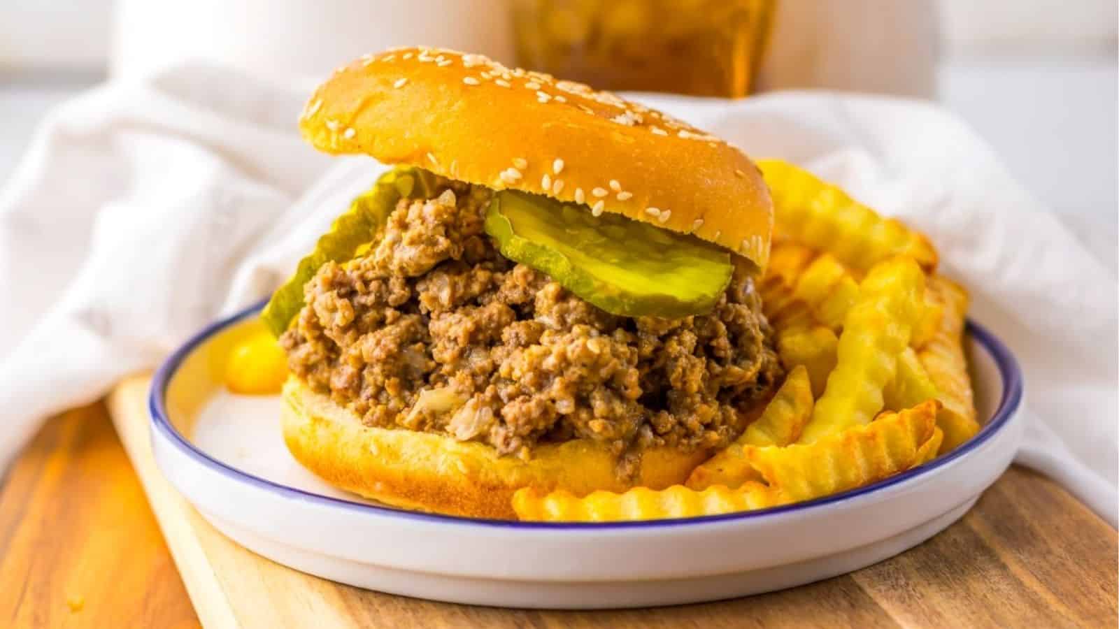 Slow Cooker Maid Rite Recipe All-day Flavors: 23 Slow Cooker Dinners With Minimal Effort - Ovenspiration