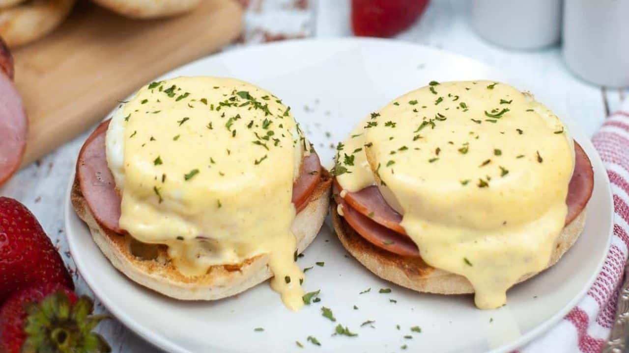 Eggs Benedict in the Air Fryer.