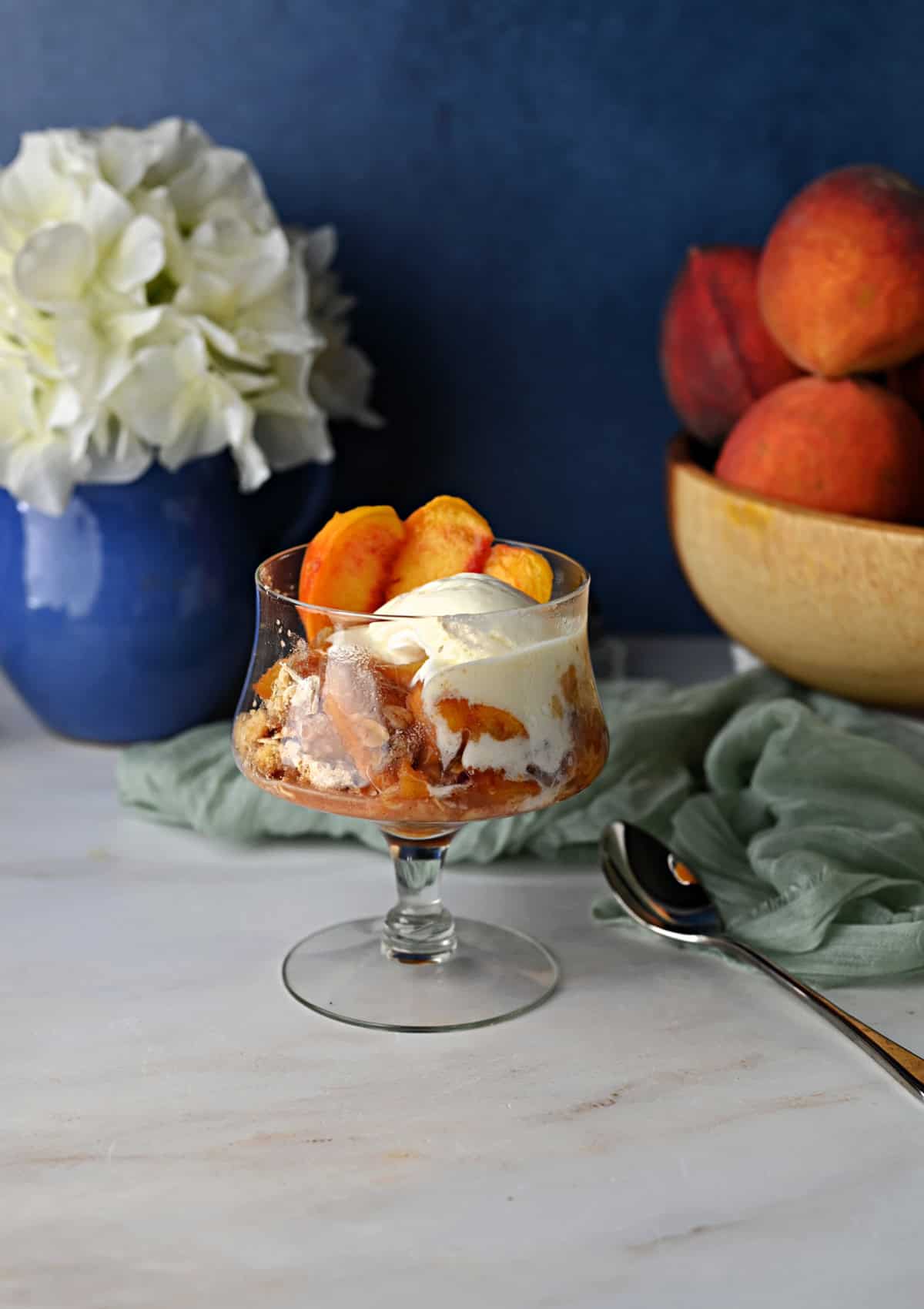 peach crisp ready to eat.